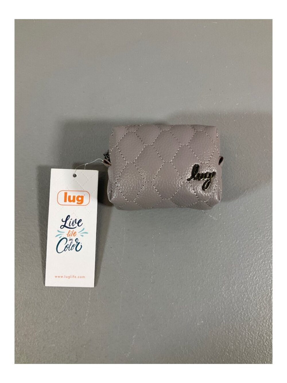 Lug Unisex Tan Pill Holder-one compartment